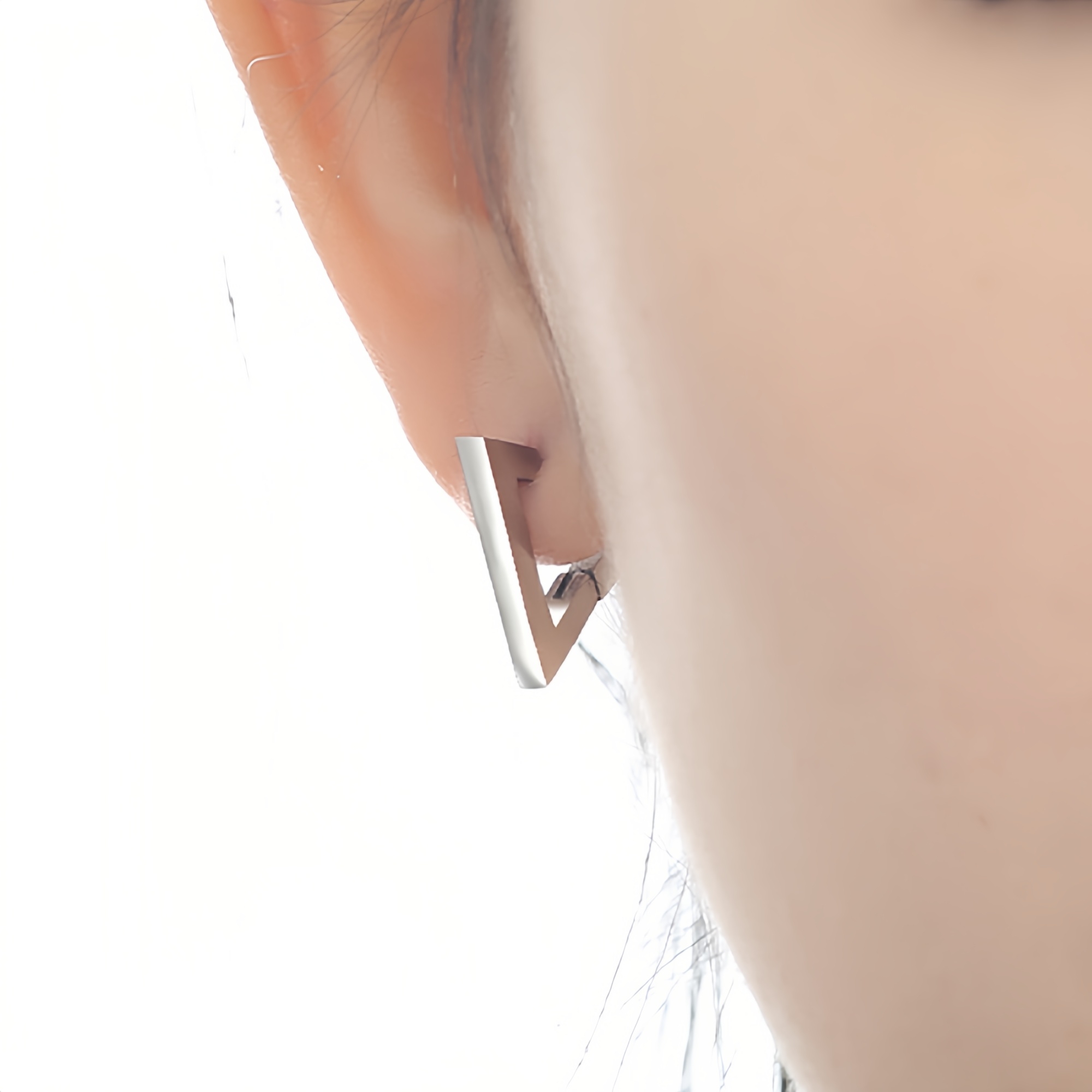Polished Triangle Geometry Sta - Men'S Accessories Trends 2025 recension och pris