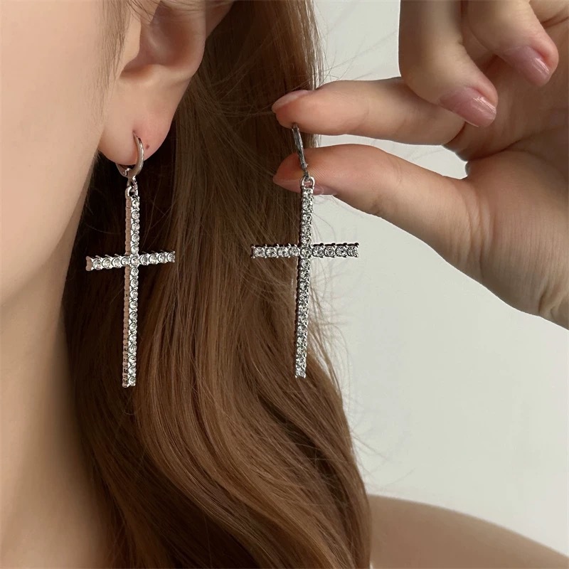 Minimalist Fashion Zircon Cros - Men'S Minimalist Accessories recension och pris