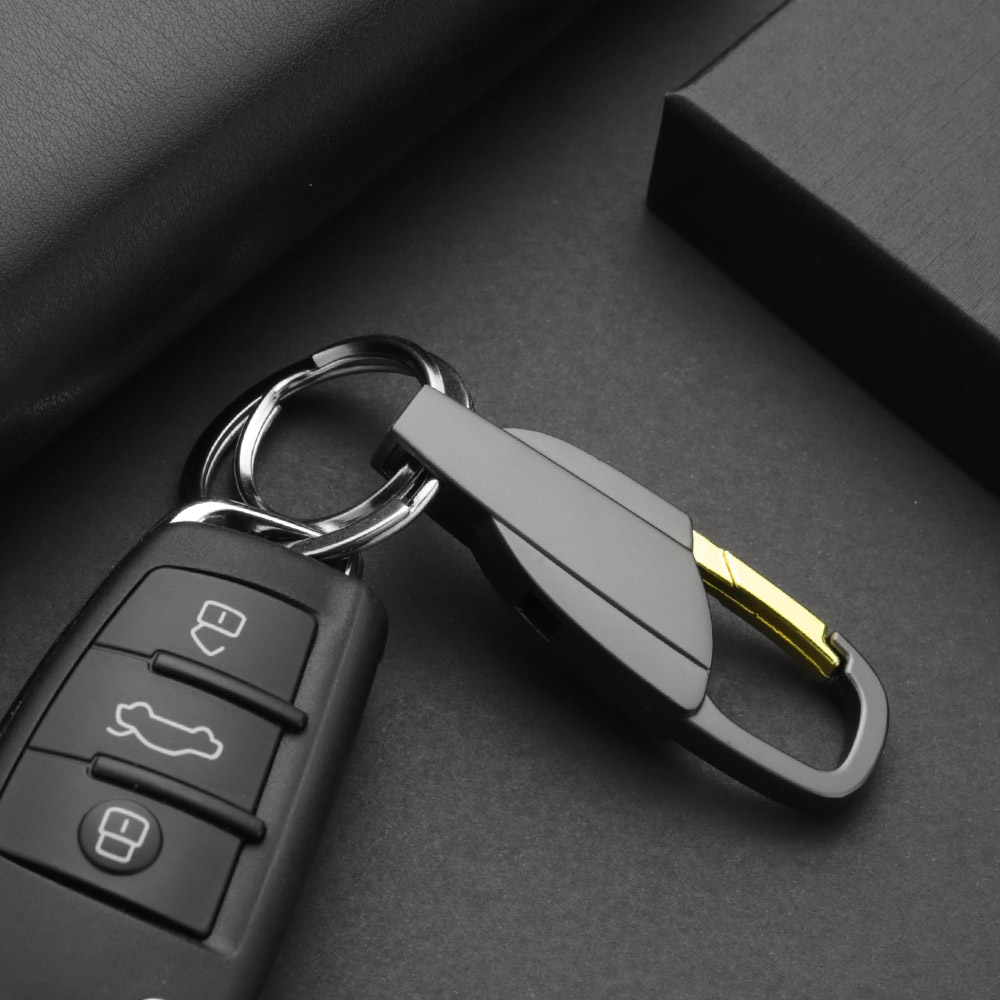 Personalized Lettering Keychai - Men Accessories In Silver recension och pris