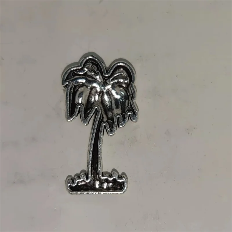 Creative Silver Coconut Tree D - Men Accessories In Silver recension och pris