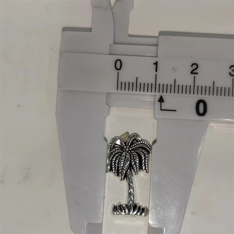 Creative Silver Coconut Tree D - Men Accessories In Silver recension och pris