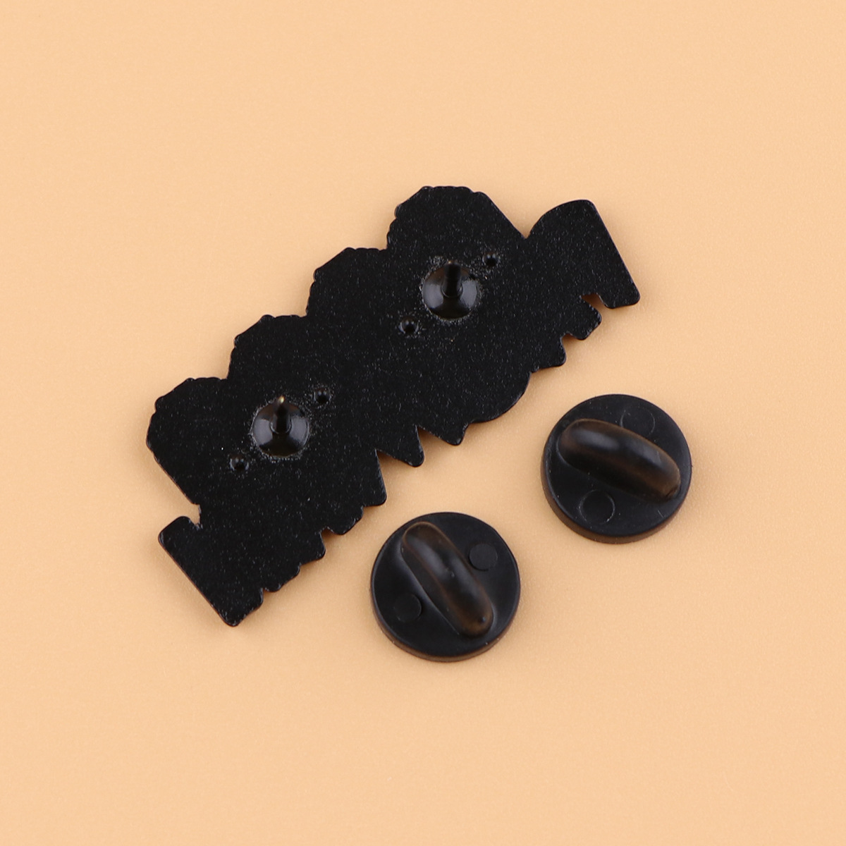 Pac-Man Game Brooch Pin Badge  - Men'S Accessories Clothing recension och pris